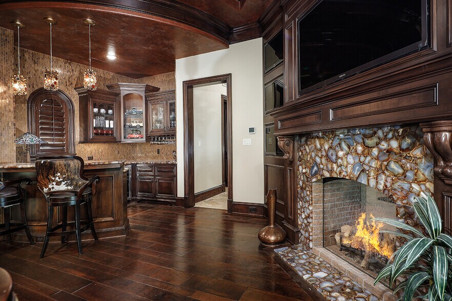 More Photos Of 28611 Blue Jack Ln, Magnolia Sports And Entertainment For Sale