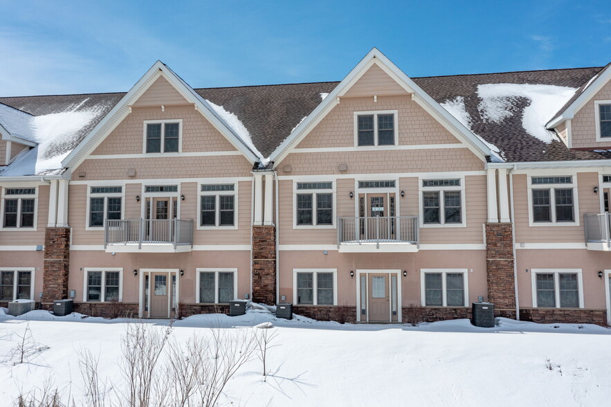 More Photos Of 1509 Southcross Dr W, Burnsville Office For Sale