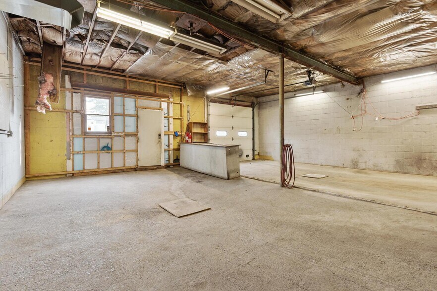 More Photos Of 181 E Main St, Orange Storefront Retail Office For Sale