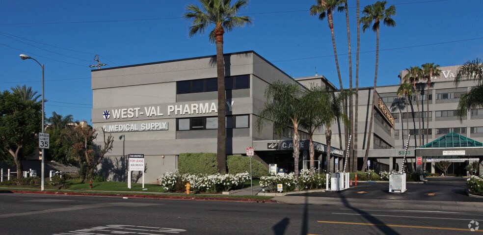 More Photos Of 5353-5363 Balboa Blvd, Encino Medical For Lease