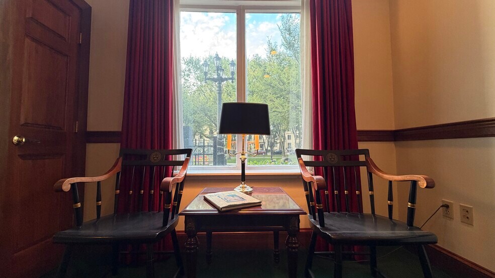 More Photos Of 400 Commonwealth Ave, Boston Medical For Lease