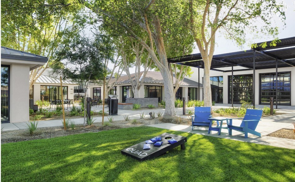 More Photos Of 6320 E Thomas Rd, Scottsdale Unknown For Lease