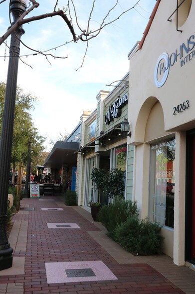 More Photos Of 24300 Main St, Newhall Restaurant For Sale