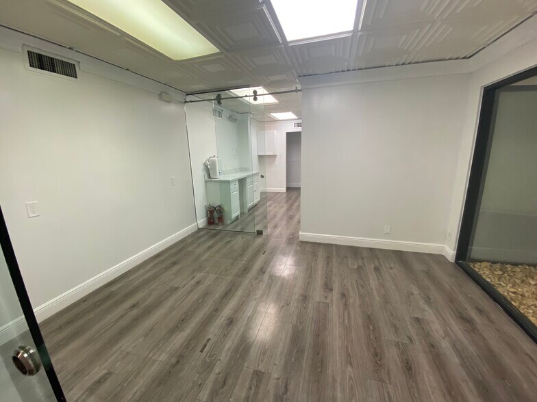 More Photos Of 4101 NW 3rd Ct, Plantation Medical For Lease