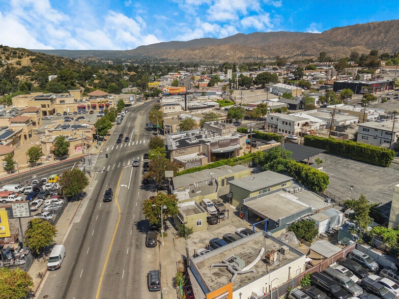 More Photos Of 7151-7157 Foothill Blvd, Tujunga Auto Repair For Sale