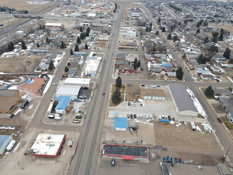 More Photos Of 1230 W Villard St, Dickinson Specialty For Sale