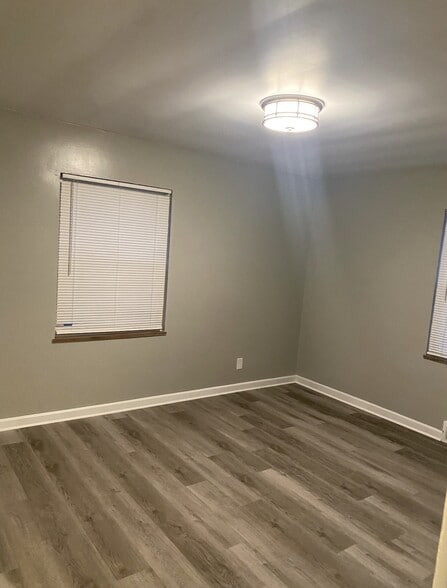 More Photos Of 5120 Glenwood Ave, Youngstown Apartments For Sale