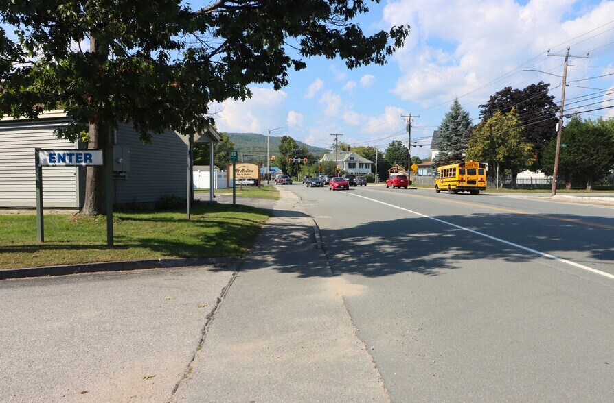 More Photos Of 355 Main St, Gorham Office For Sale