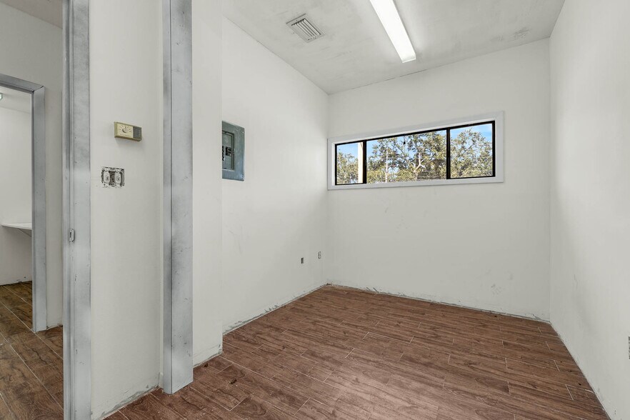 More Photos Of 2306 Lee Rd, Winter Park Medical For Lease