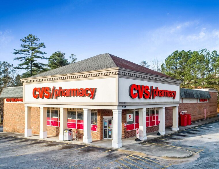Primary Photo Of 7207 Rockbridge Rd, Stone Mountain Drugstore For Sale