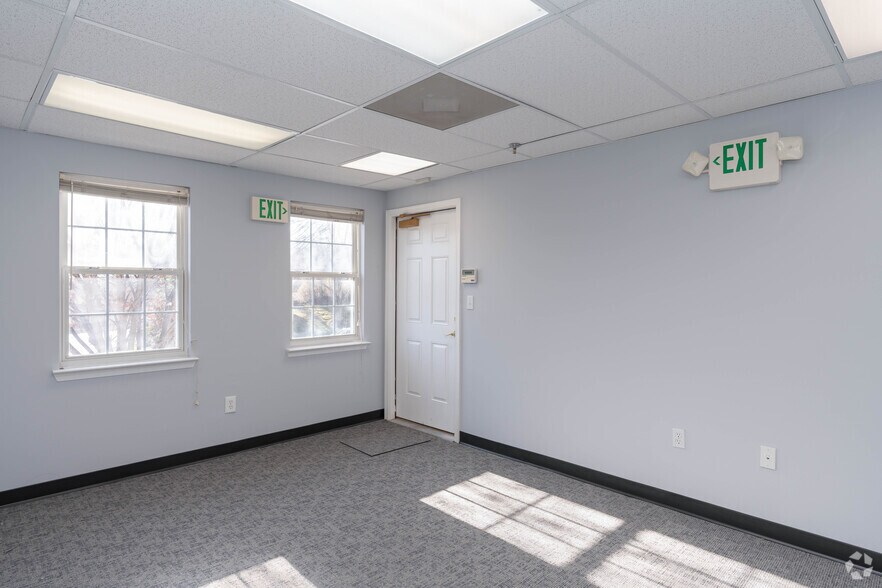 More Photos Of 7330-7370 Grace Dr, Columbia Office For Lease