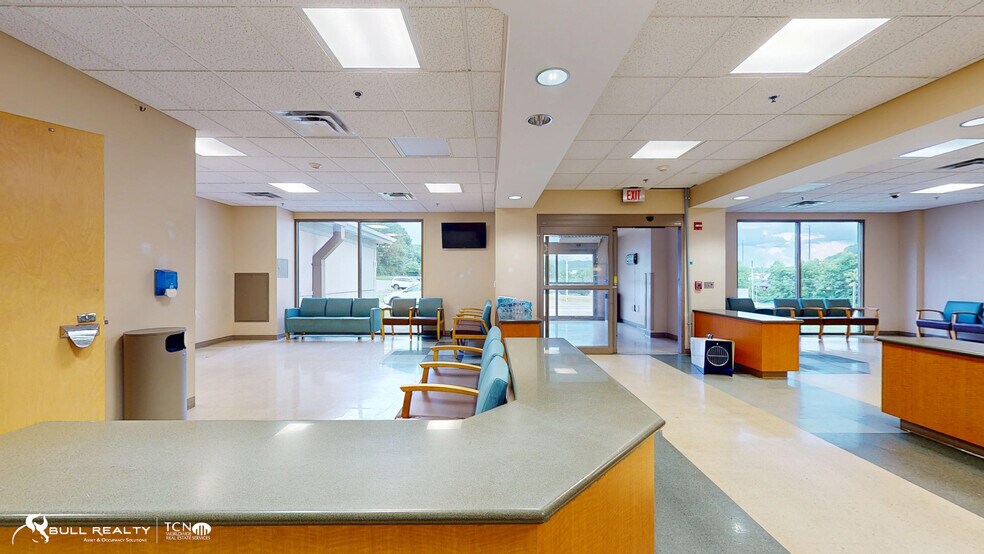 More Photos Of 1362 S Main St, Ellijay Hospital For Lease