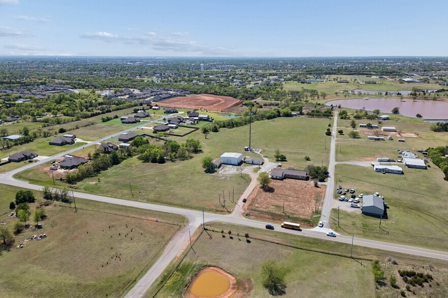 More Photos Of 11113 S Sunnylane Rd, Oklahoma City Warehouse For Sale