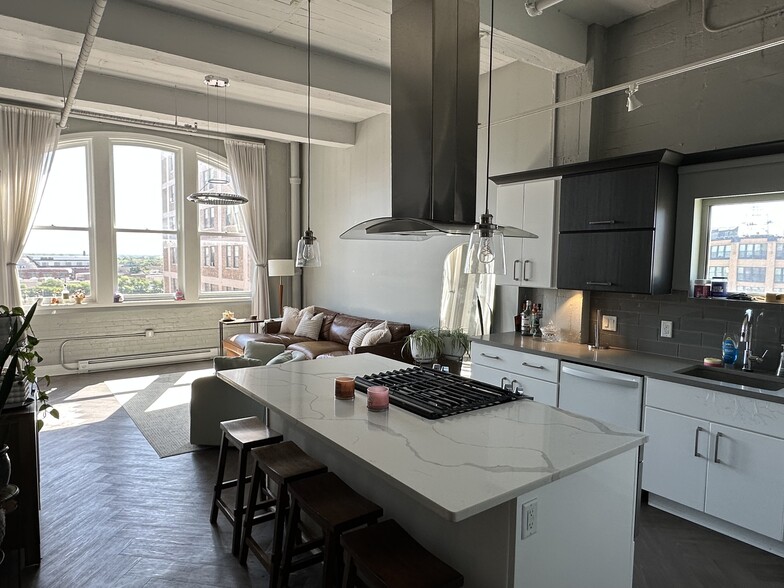 More Photos Of 510 Washington St, Buffalo Apartments For Sale