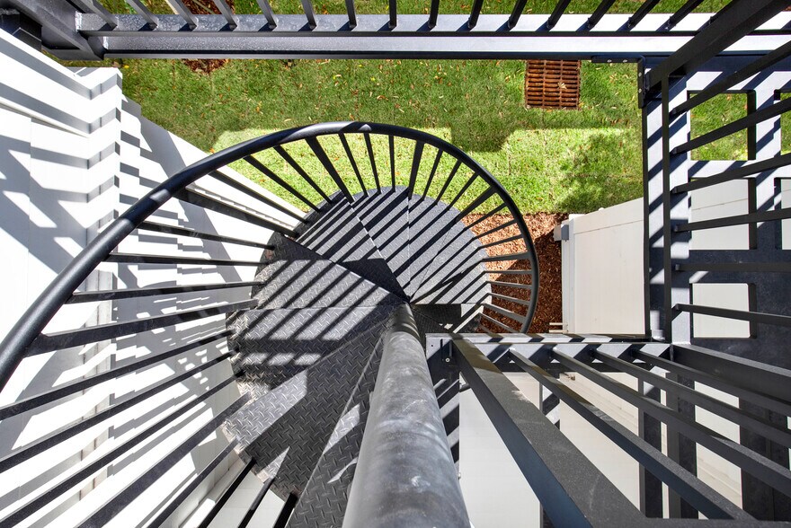 More Photos Of 104 17th st, Tybee Island Apartments For Sale