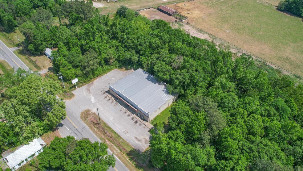 More Photos Of 13995 Broxton Bridge rd, Ehrhardt General Retail For Sale