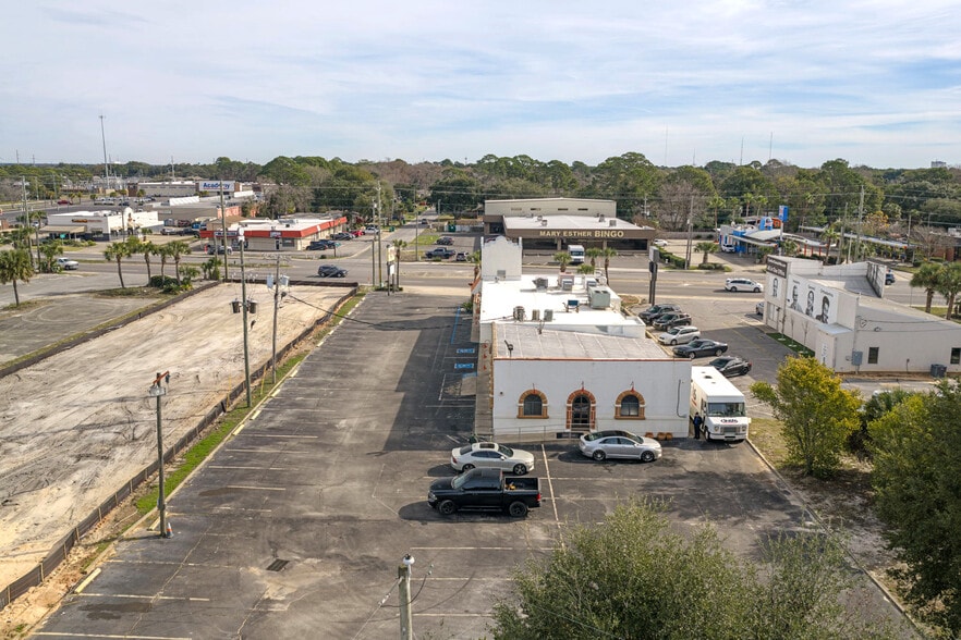 More Photos Of 480 Mary Esther Blvd NW, Fort Walton Beach Restaurant For Lease