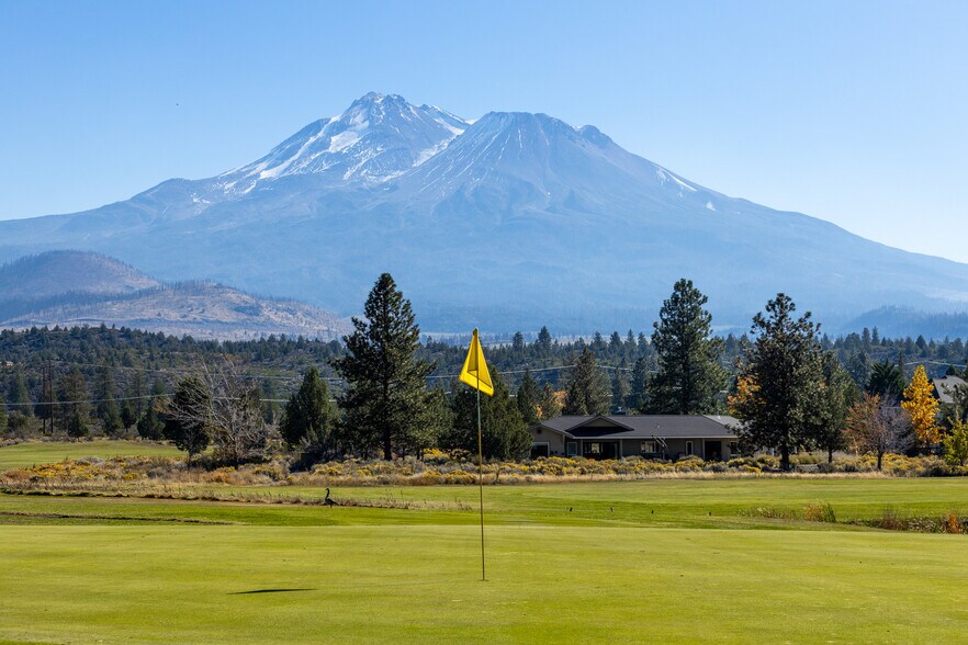 More Photos Of 5925 Country Club Dr, Weed Golf Course Driving Range For Sale