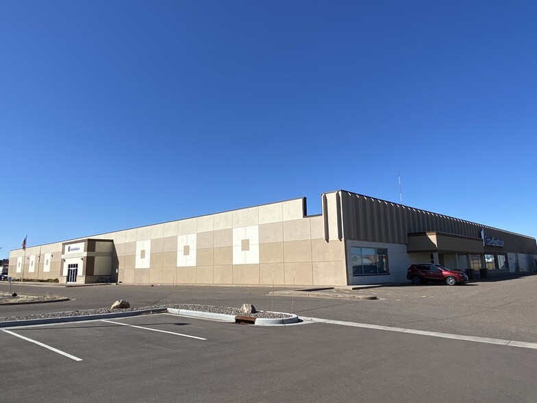 Primary Photo Of 2725 Mall Dr, Eau Claire Office For Lease