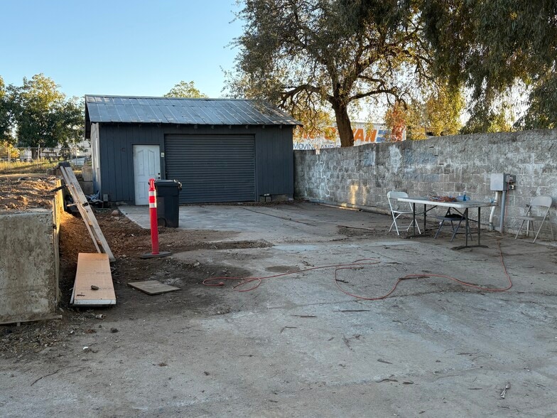 More Photos Of 6715 W 6th St, Rio Linda Land For Lease