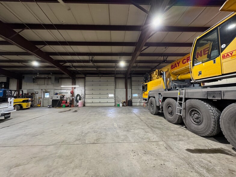 More Photos Of 1349 E Main St, Griffith Warehouse For Sale