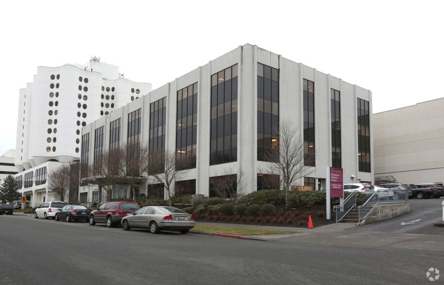 Primary Photo Of 1624 S I St, Tacoma Medical For Lease