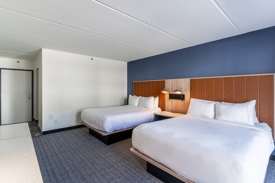 More Photos Of 2045 S Park Pl SE, Atlanta Hotel For Sale