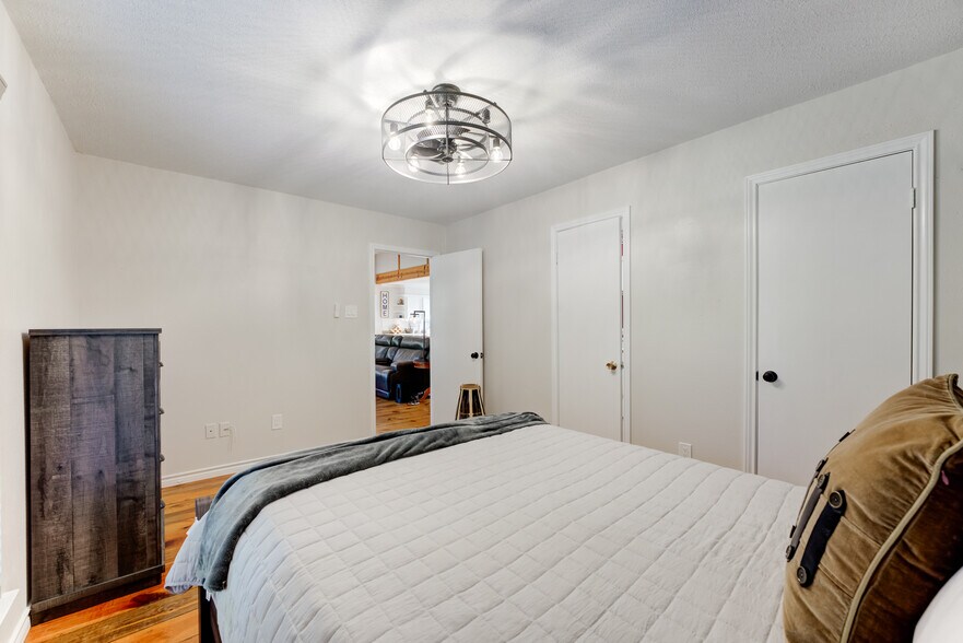More Photos Of 19323 Belleau Wood Dr, Humble Flex For Sale