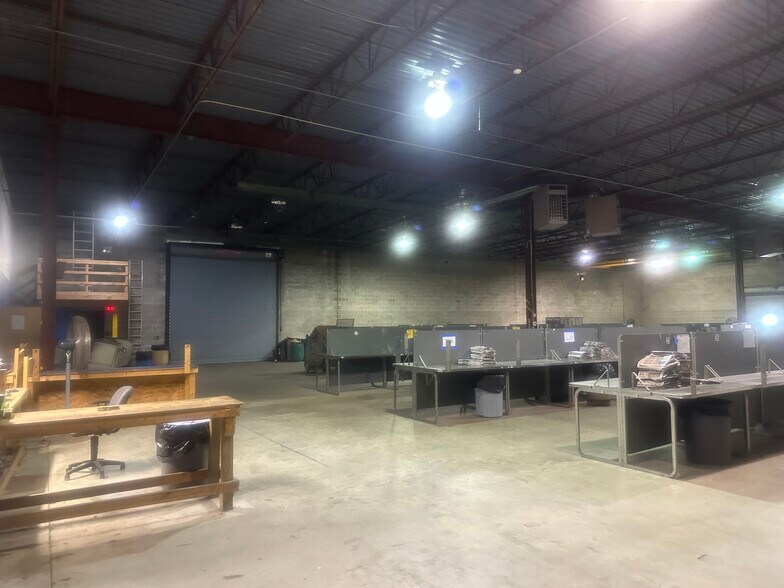 More Photos Of 306 Commerce Dr, Exton Industrial For Sale