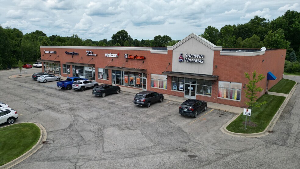 More Photos Of M-59 Rd @ Clark Rd, Hartland Unknown For Lease
