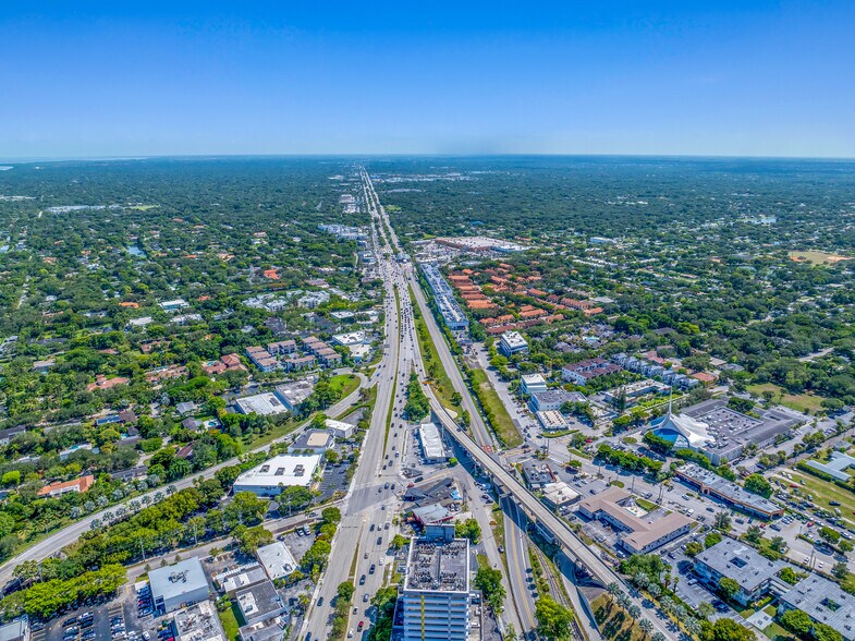 More Photos Of 9855 S Dixie Hwy, Pinecrest Freestanding For Sale