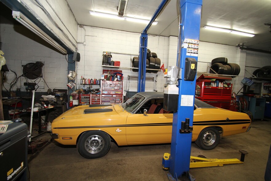 More Photos Of 2140 Conway Wallrose Rd, Freedom Auto Repair For Sale