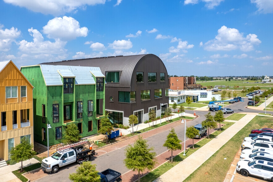 More Photos Of 1801 Wheeler St, Oklahoma City Office For Lease