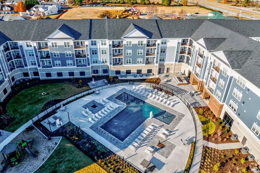 More Photos Of 3061 Godwin Blvd, Suffolk Multifamily For Sale