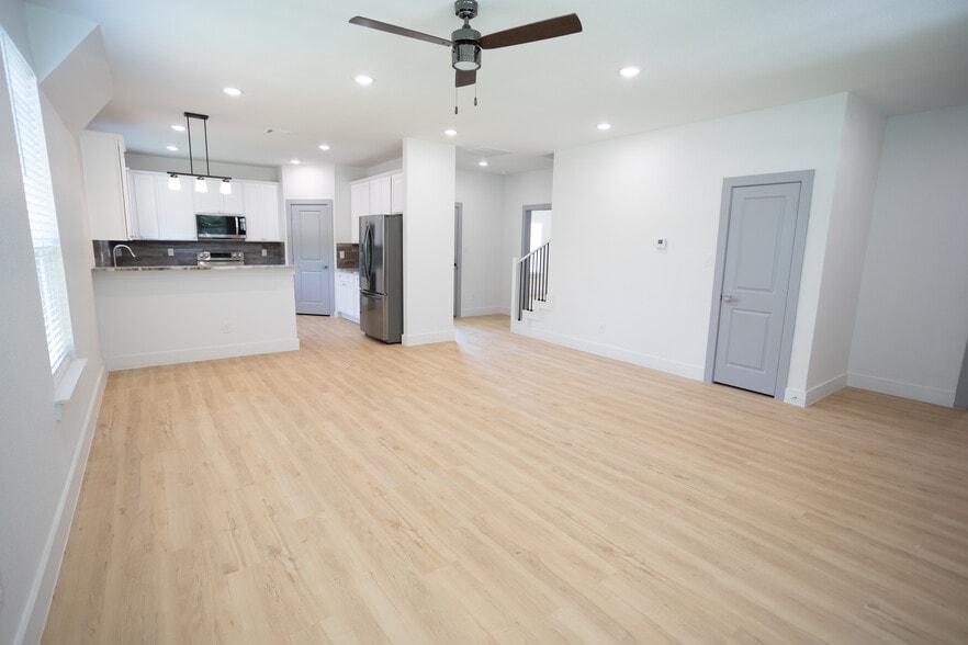 More Photos Of , Fort Worth Multifamily For Sale