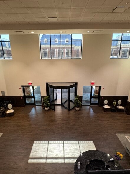 More Photos Of 2826 Ross Clark Cir, Dothan Medical For Lease