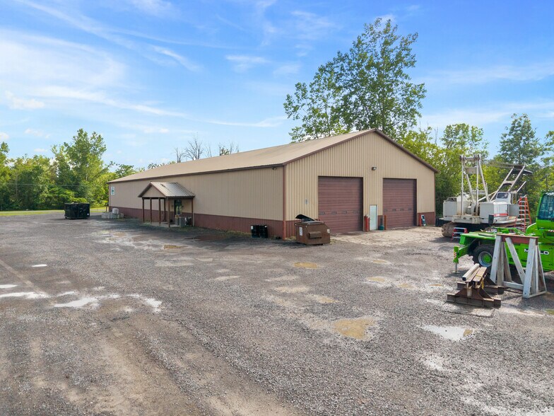 More Photos Of 751 County Route 37, Central Square Warehouse For Lease