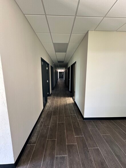 More Photos Of 7100 N Classen Blvd, Oklahoma City Office For Sale