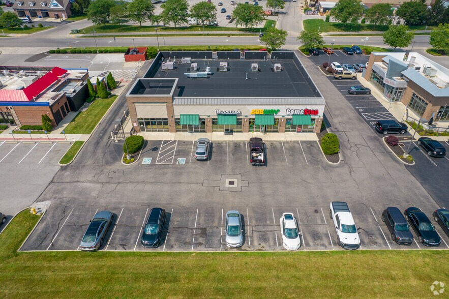 More Photos Of 8715 Owenfield Dr, Powell Storefront For Lease