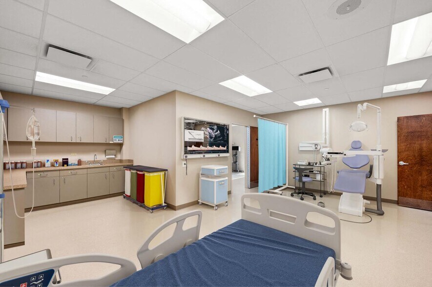 More Photos Of 505 Eagleview Blvd, Exton Unknown For Lease