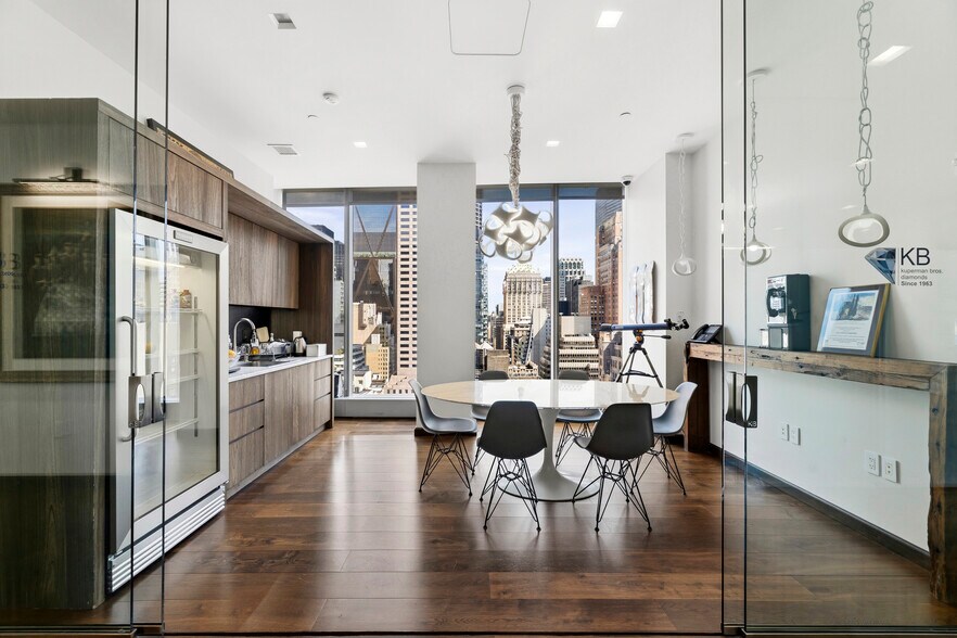 More Photos Of 50 W 47th St, New York Office Residential For Sale
