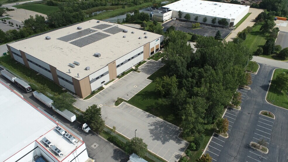 More Photos Of 1400 Rose Rd, Lake Zurich Manufacturing For Lease