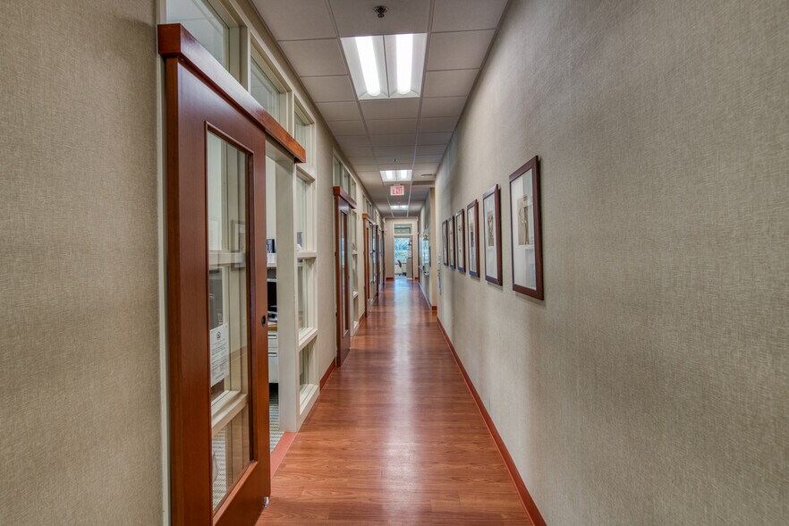 More Photos Of 100 East Town Pl, Saint Augustine Office For Lease