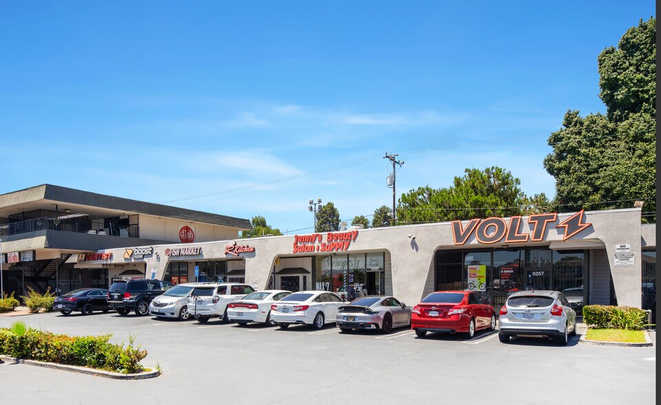 More Photos Of 5237-5263 Paramount Blvd, Lakewood Storefront For Sale