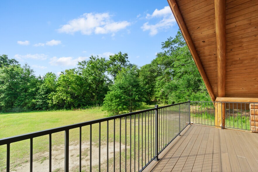 More Photos Of 1031 Brown Rd, Graceville Land For Sale