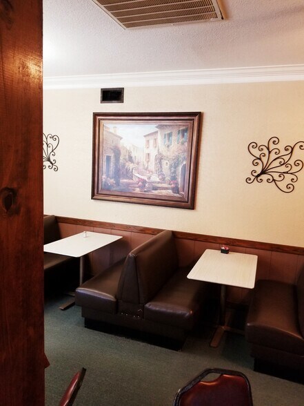 More Photos Of 1017 S Columbia Dr, West Columbia Restaurant For Sale