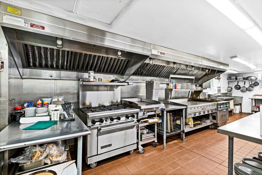 More Photos Of 8355 Highway 2, Iron River Restaurant For Sale