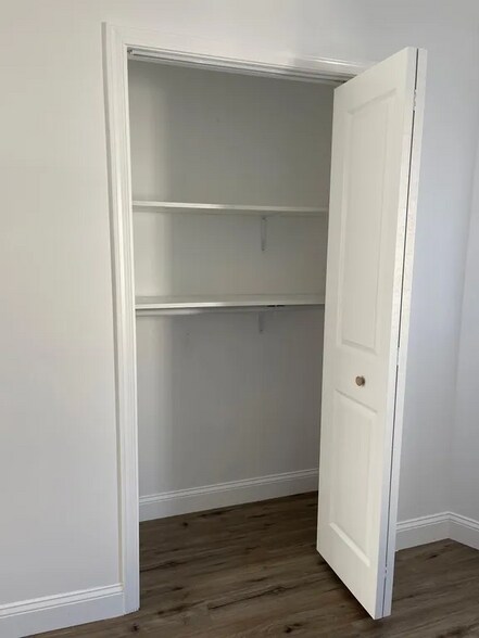 More Photos Of 110 Beloit Ave, Audubon Apartments For Sale