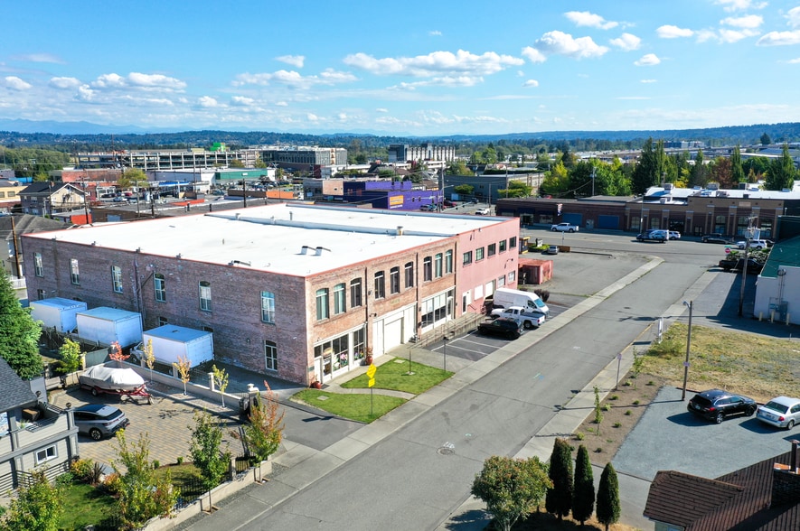 More Photos Of 2815 Baker Ave, Everett Light Manufacturing For Sale