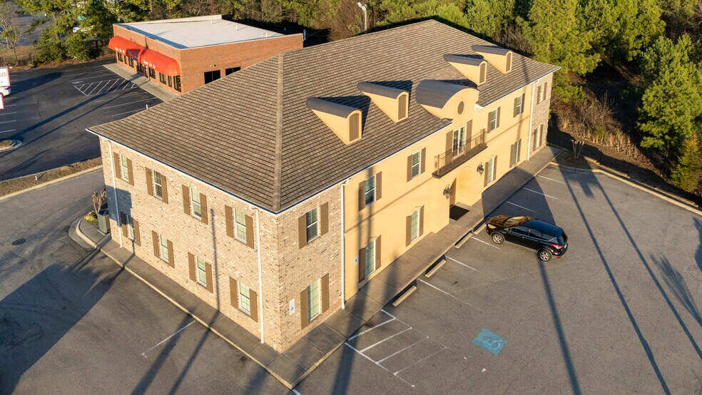 More Photos Of 1995 Skibo Rd, Fayetteville Office For Sale